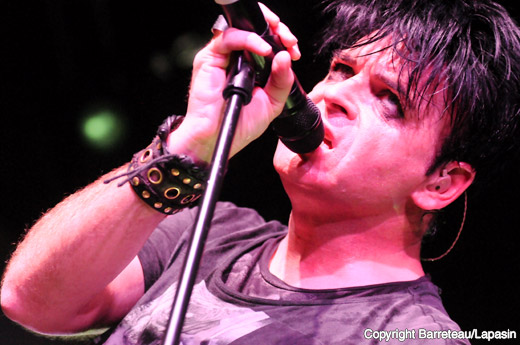 Gary Numan ATP festival Nightmare before Christmas curated by Les Savy Fav/Battles/Caribou